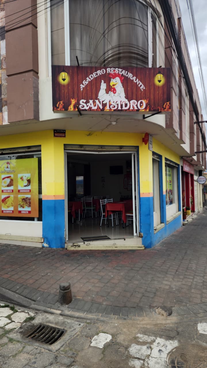 pollo-asado-a-las-brasas-san-isidro-atuntaqui